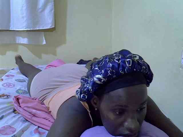 sexxy-maya1 webcam