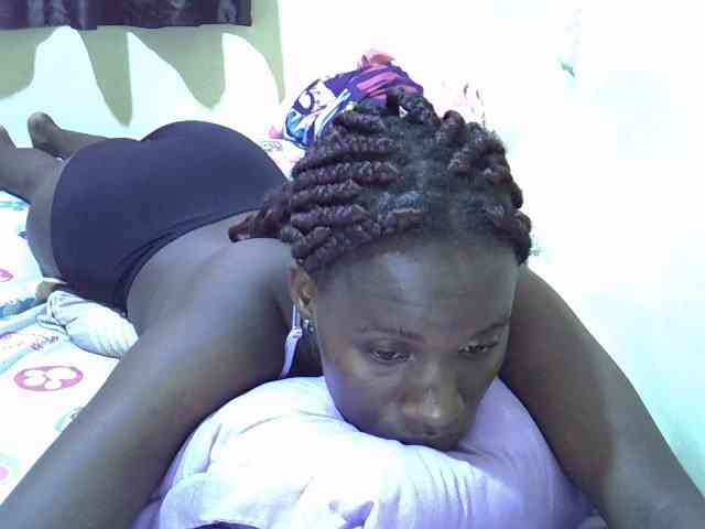 sexxy-maya1 webcam