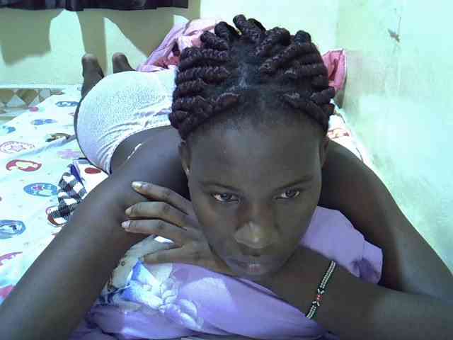 sexxy-maya1 webcam