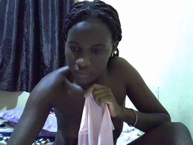sexxy-maya1 webcam