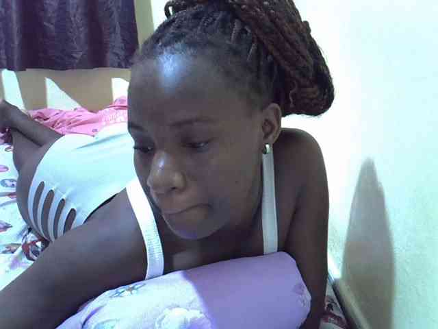 sexxy-maya1 webcam