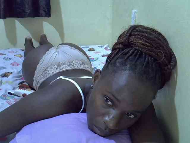 sexxy-maya1
