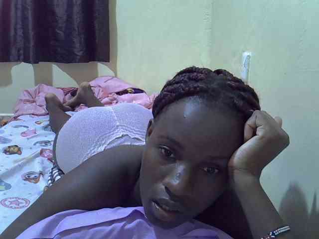sexxy-maya1 webcam