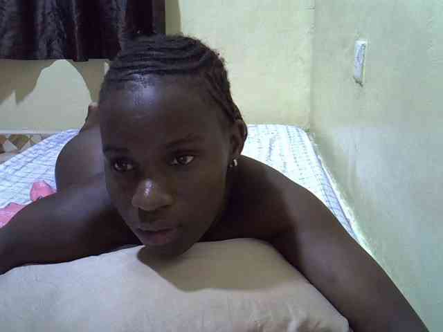 sexxy-maya1 webcam