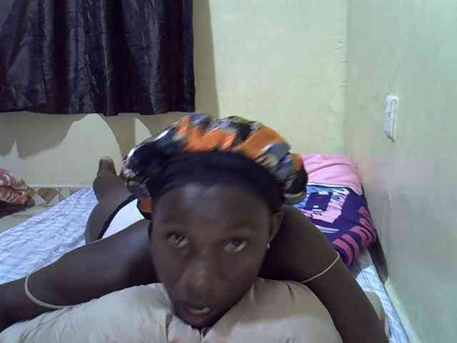 sexxy-maya1 webcam