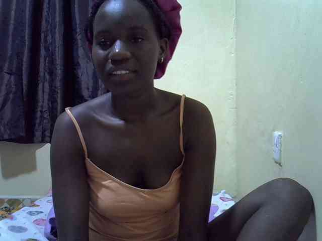 sexxy-maya1 webcam