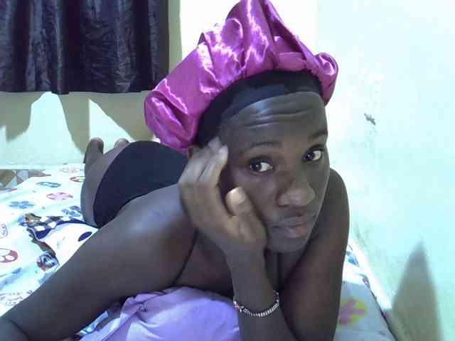 sexxy-maya1 webcam