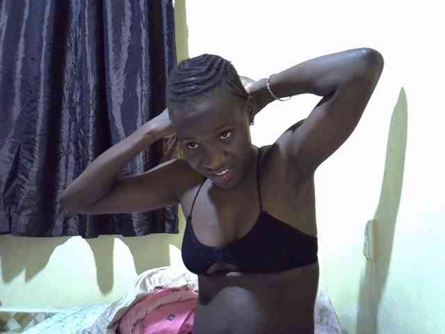 sexxy-maya1 webcam