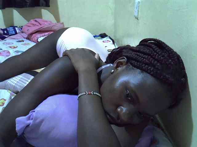 sexxy-maya1 webcam