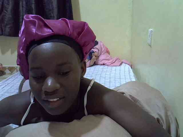 sexxy-maya1 webcam