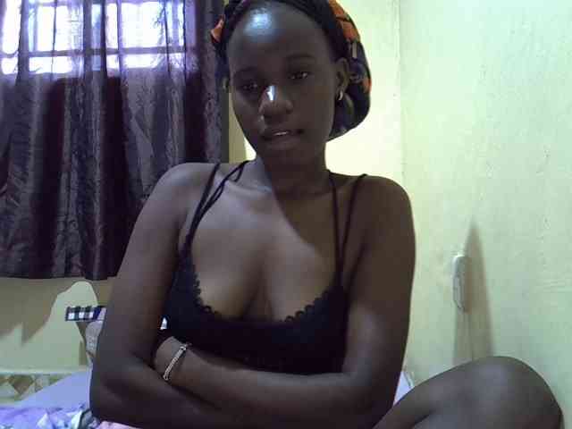 sexxy-maya1 webcam