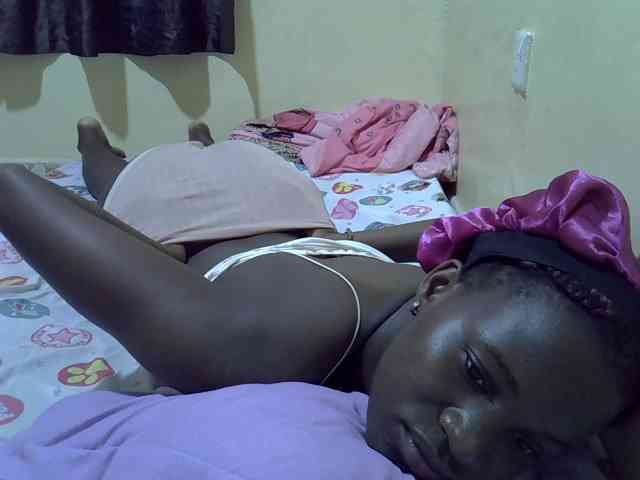 sexxy-maya1 webcam