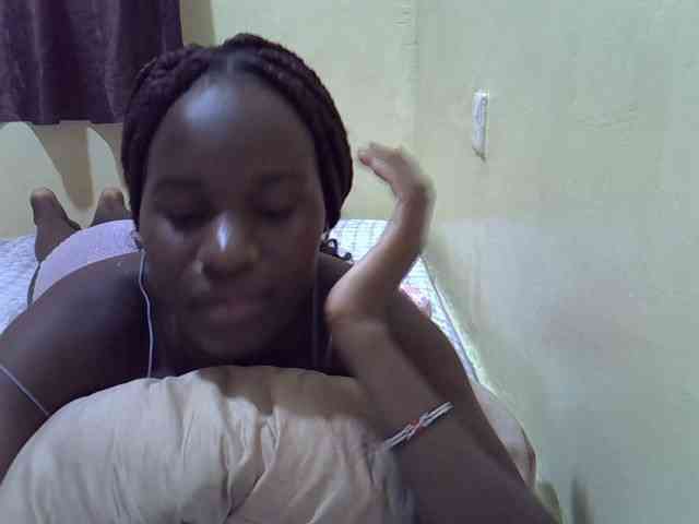 sexxy-maya1 webcam