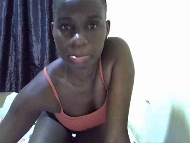sexxy-maya1 webcam