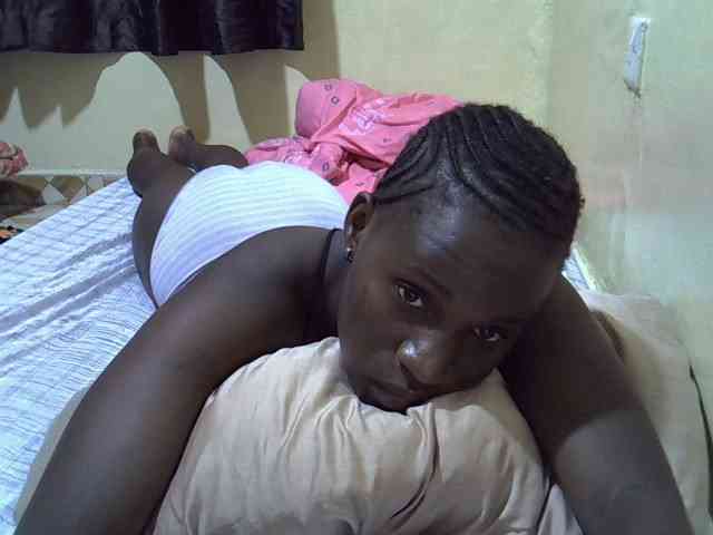 sexxy-maya1 webcam