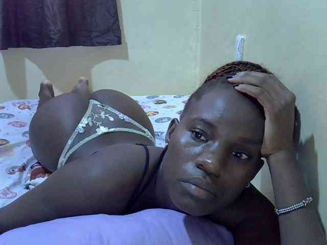 sexxy-maya1 webcam