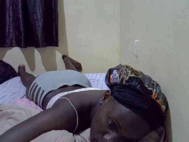sexxy-maya1 webcam