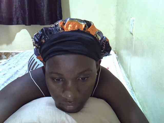 sexxy-maya1 webcam