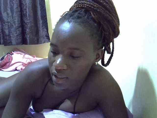 sexxy-maya1 webcam