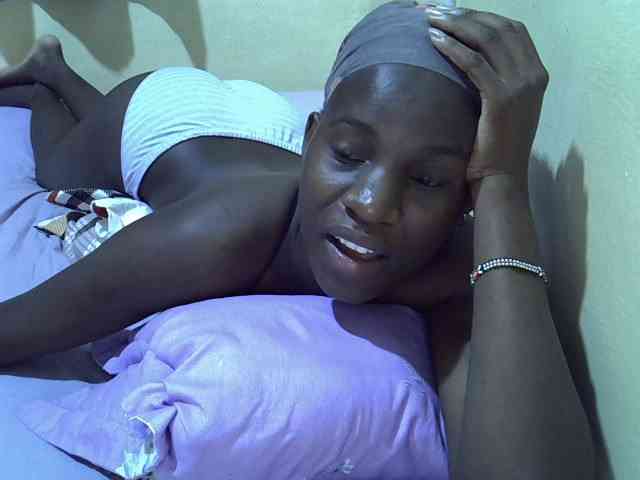 sexxy-maya1 webcam
