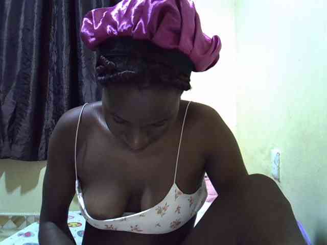 sexxy-maya1 webcam