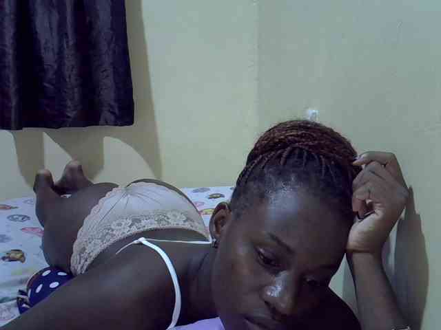 sexxy-maya1 webcam