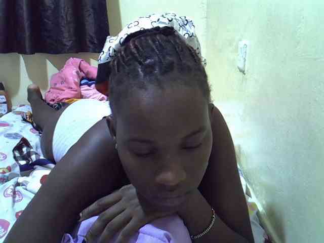 sexxy-maya1 webcam