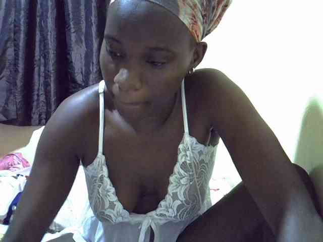 Model: sexxy-maya1