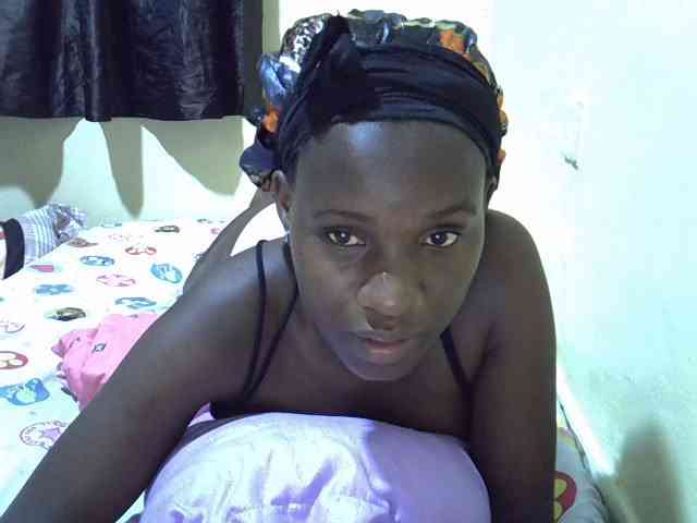 sexxy-maya1 webcam