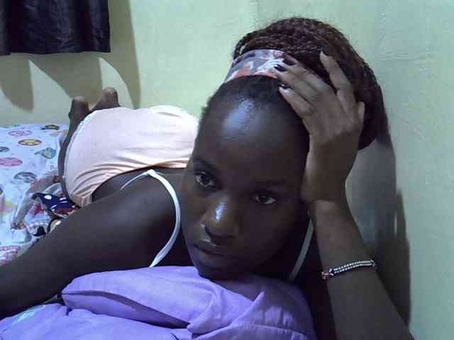 sexxy-maya1 webcam