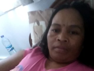ElianeMiah's Live Webcam