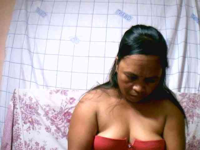 ElianeMiah Live Webcam on BongaCams