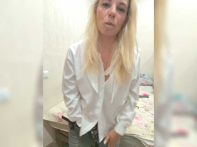 -nelya- live cam on BongaCams
