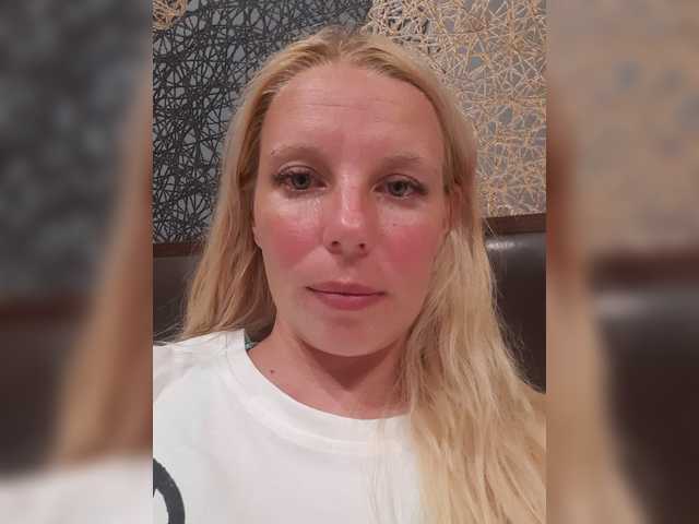 -nelya- live webcam show