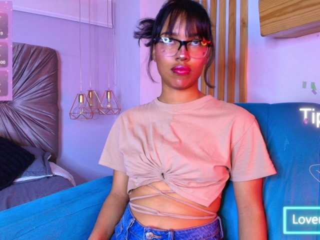 Dakashyten live cam on BongaCams