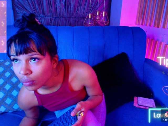 Dakashyten live cam on BongaCams