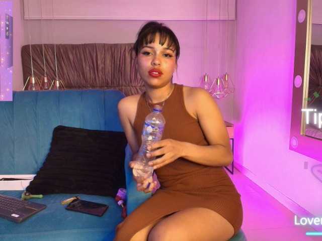 Dakashyten live cam on BongaCams