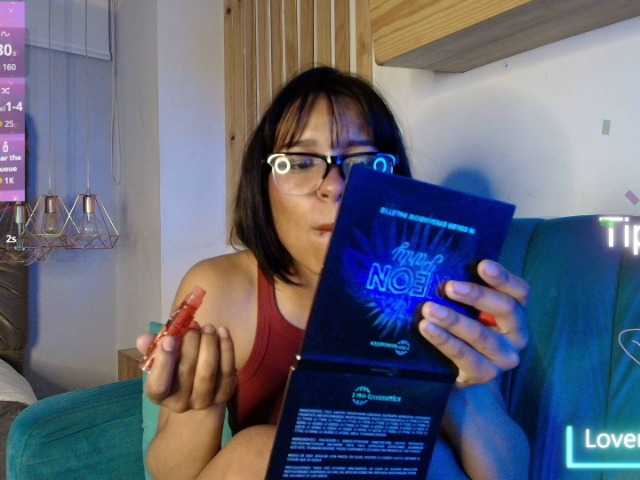 Dakashyten live cam on BongaCams