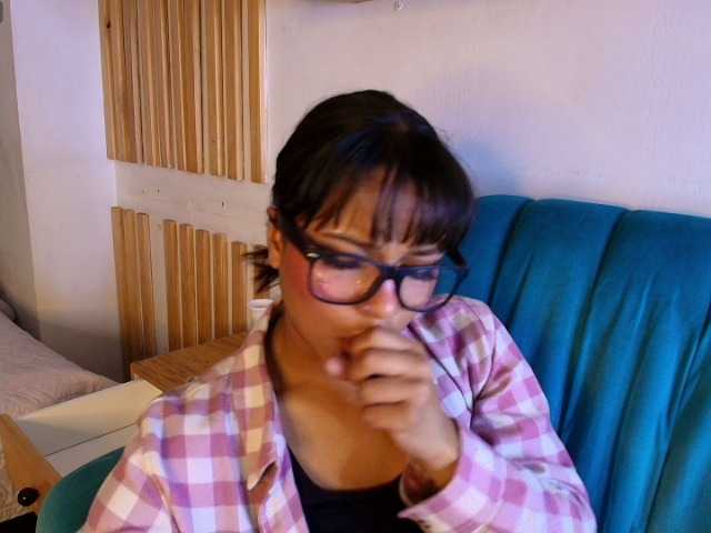 Dakashyten live cam on BongaCams