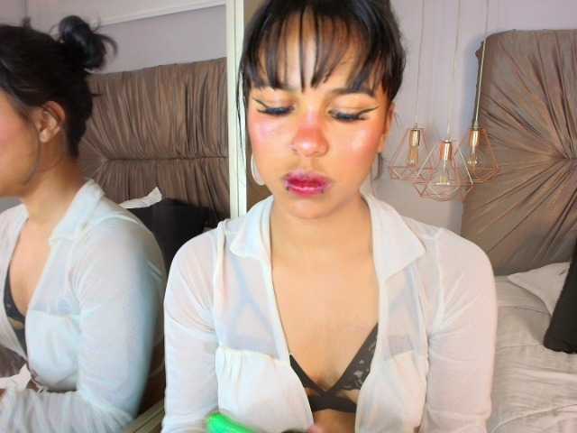 Dakashyten live cam on BongaCams