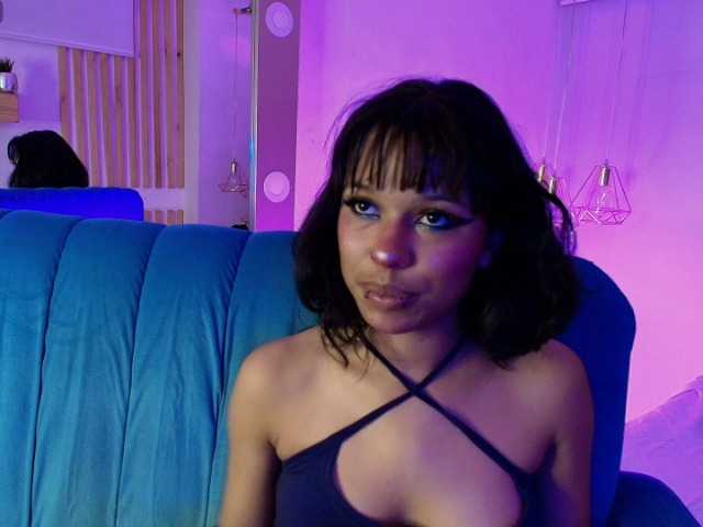 Dakashyten live cam on BongaCams