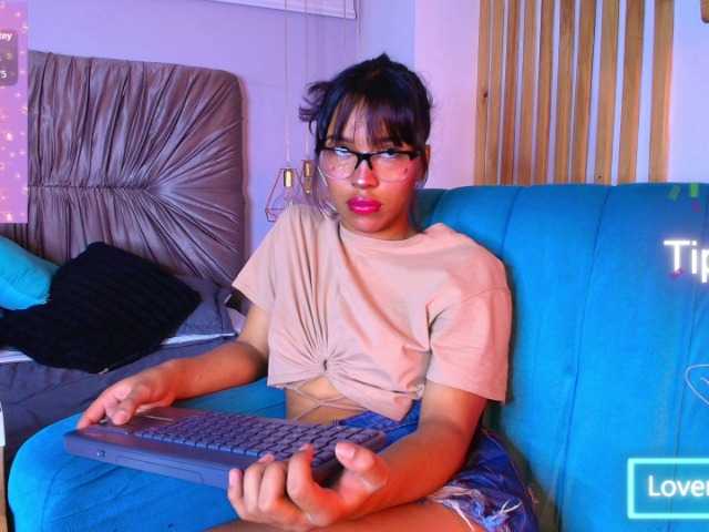 Dakashyten live webcam show