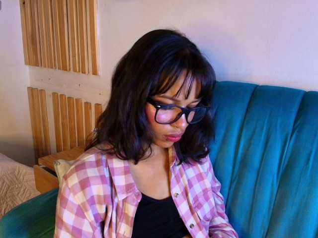 Dakashyten live cam on BongaCams