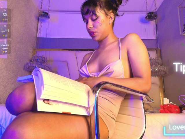 Dakashyten live cam on BongaCams