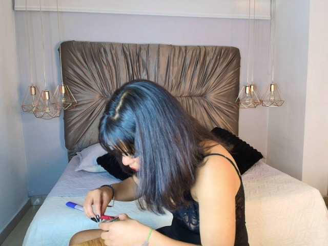Dakashyten live cam on BongaCams