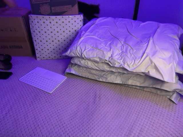 sofilasanta's BongaCams show and profile