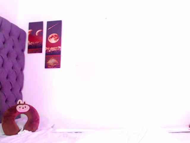 whitneyt Live Webcam on BongaCams