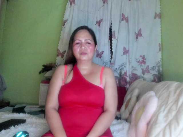 RoseTinz45 live cam on BongaCams