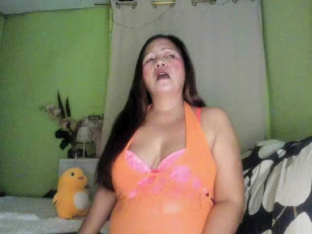 RoseTinz45 live webcam show