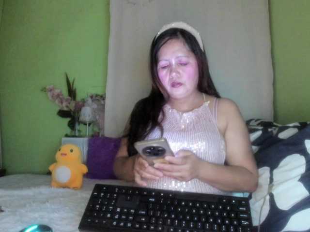 RoseTinz45 live cam on BongaCams